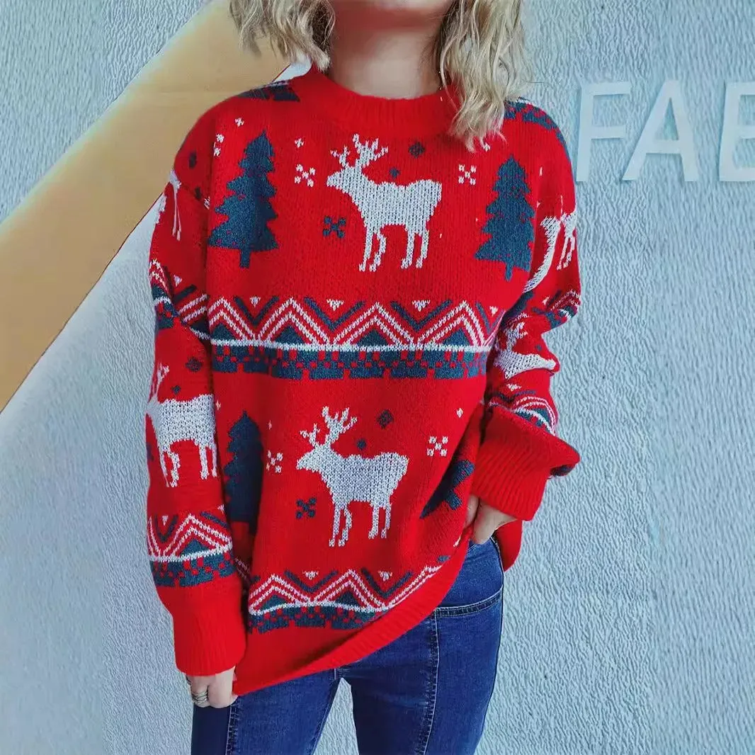 Anika - Women's Christmas sweater with reindeer and Christmas tree pattern