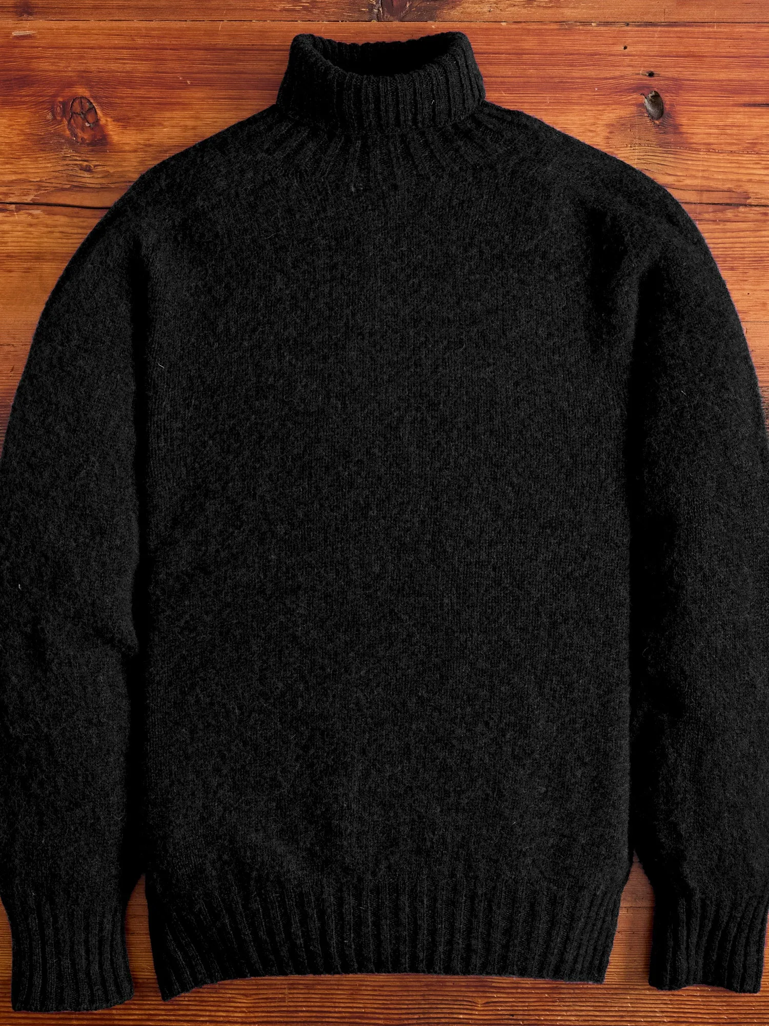 "Sylvester" Wool Turtleneck Sweater in Black