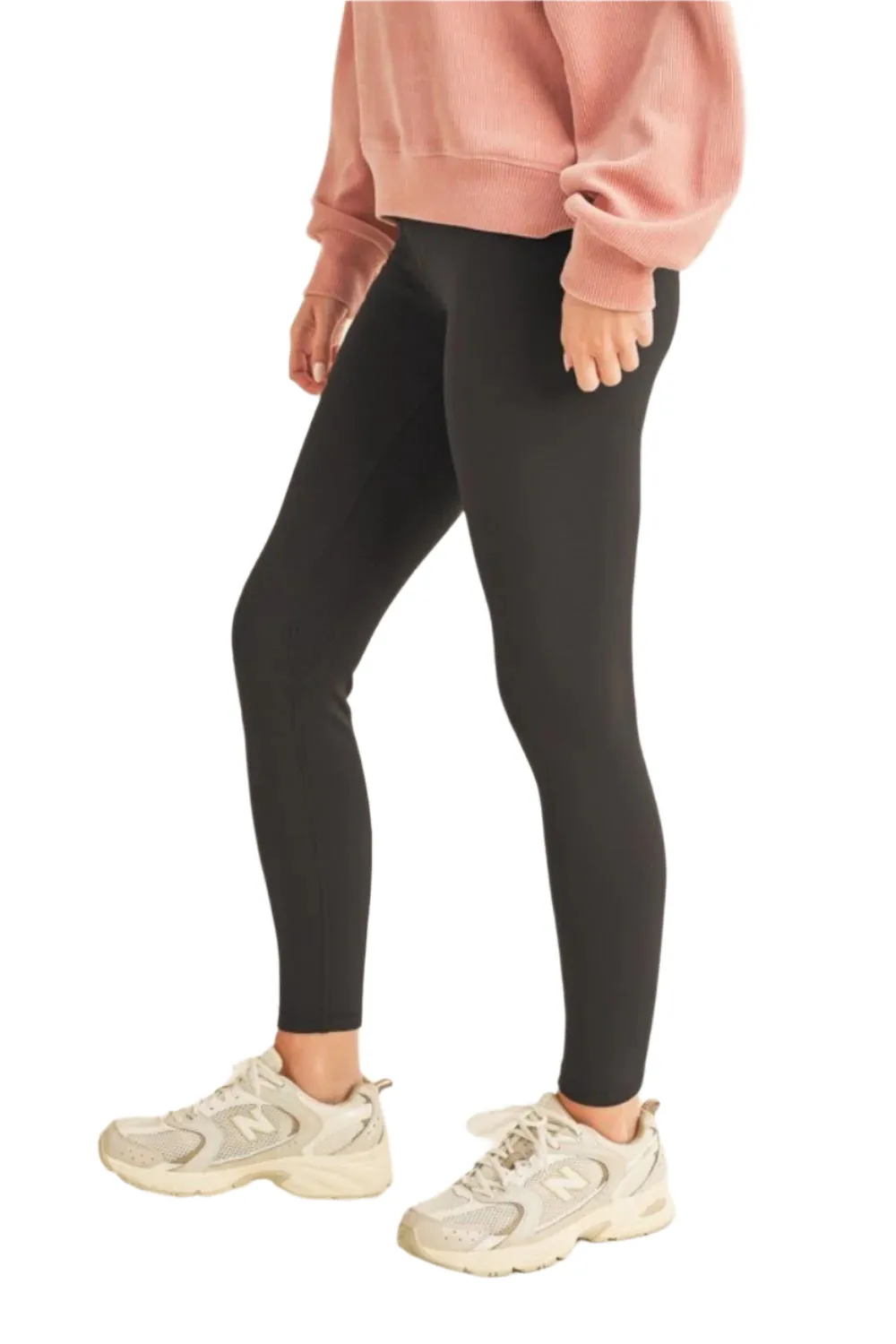 Yelete Full Size Fleece Lined High Waisted Leggings